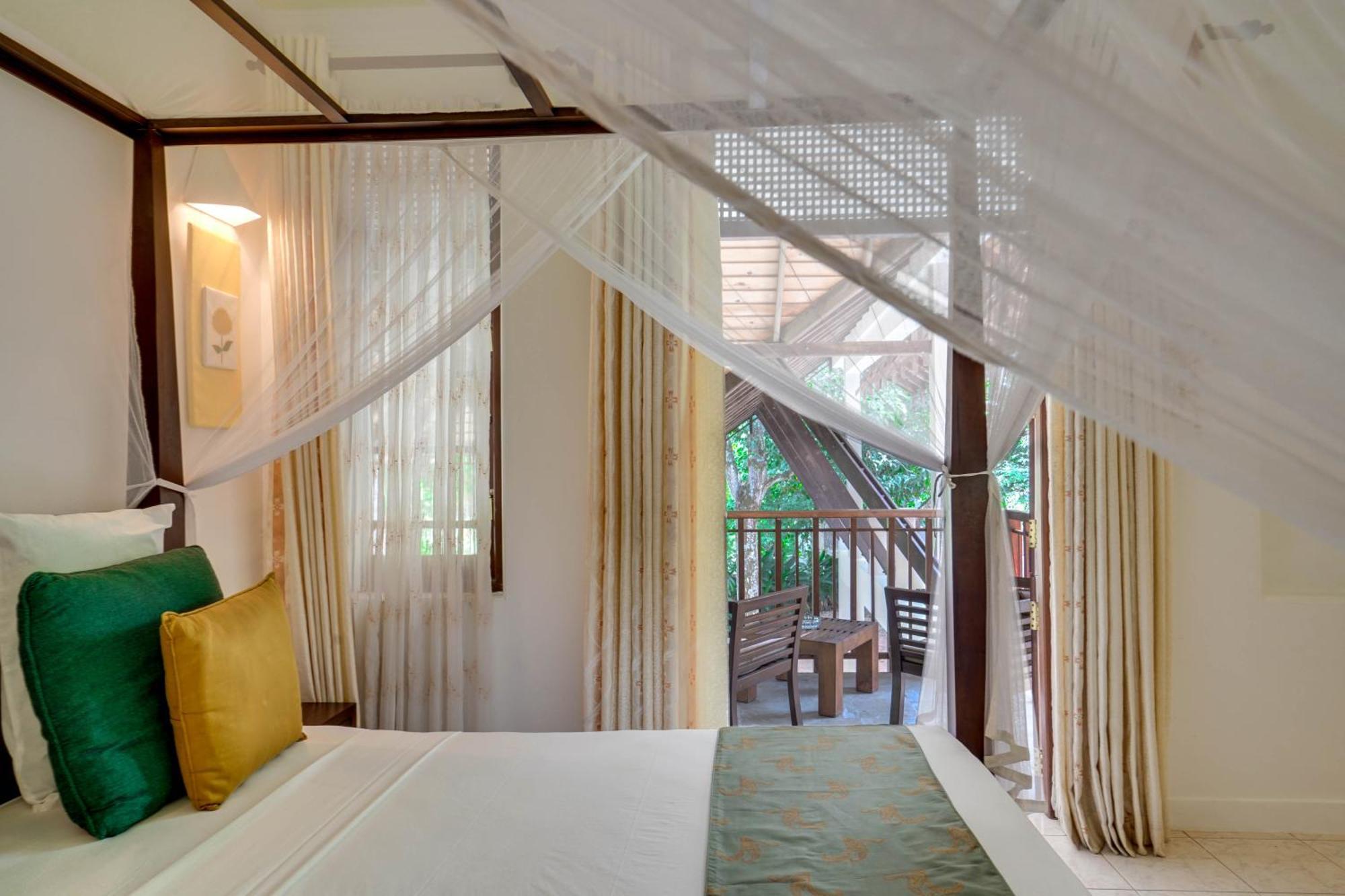Aida Hotel - เบนโตตา ภายนอก รูปภาพ