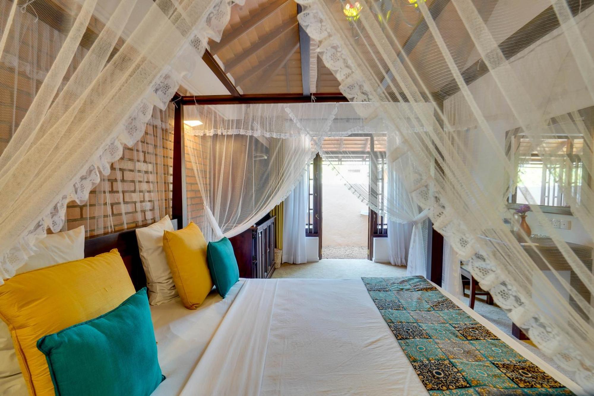 Aida Hotel - เบนโตตา ภายนอก รูปภาพ